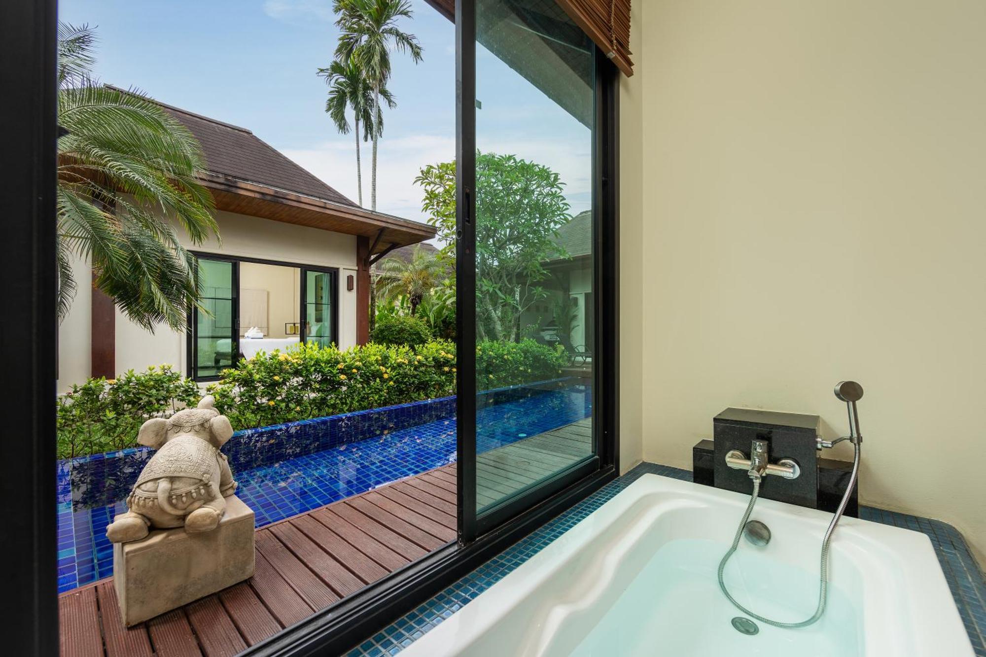 Villa Savu| 3 Bedroom Private Pool Villa In Popular Location Near Naiharn Beach Nai Harn Exterior photo